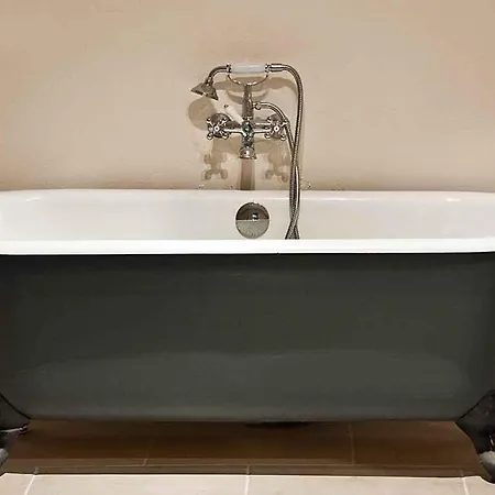 Sleeps 26 Pool