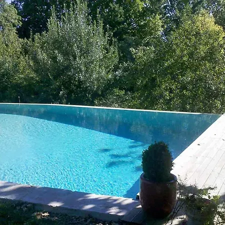 Sleeps 26 Pool * Salinelles